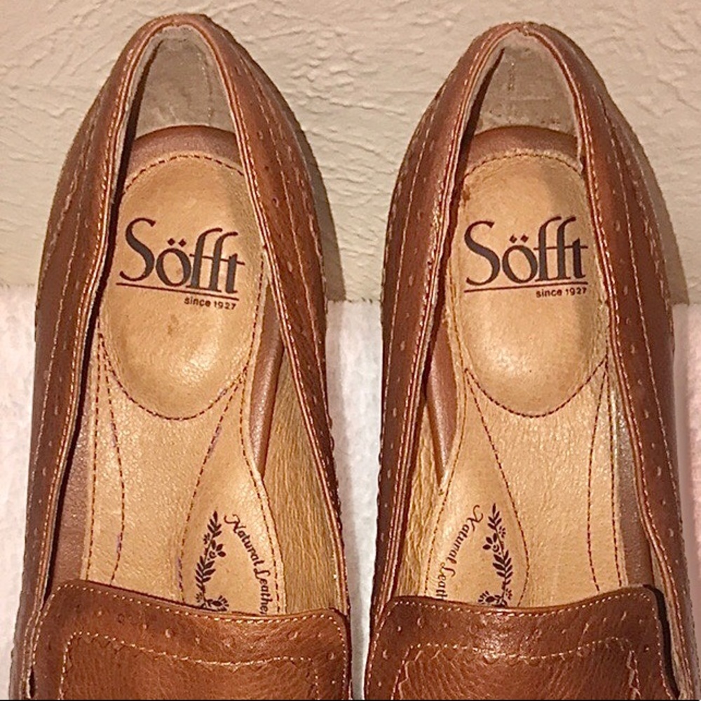 Sofft Wingtip With Tassels Designed Leather Upper… - image 3